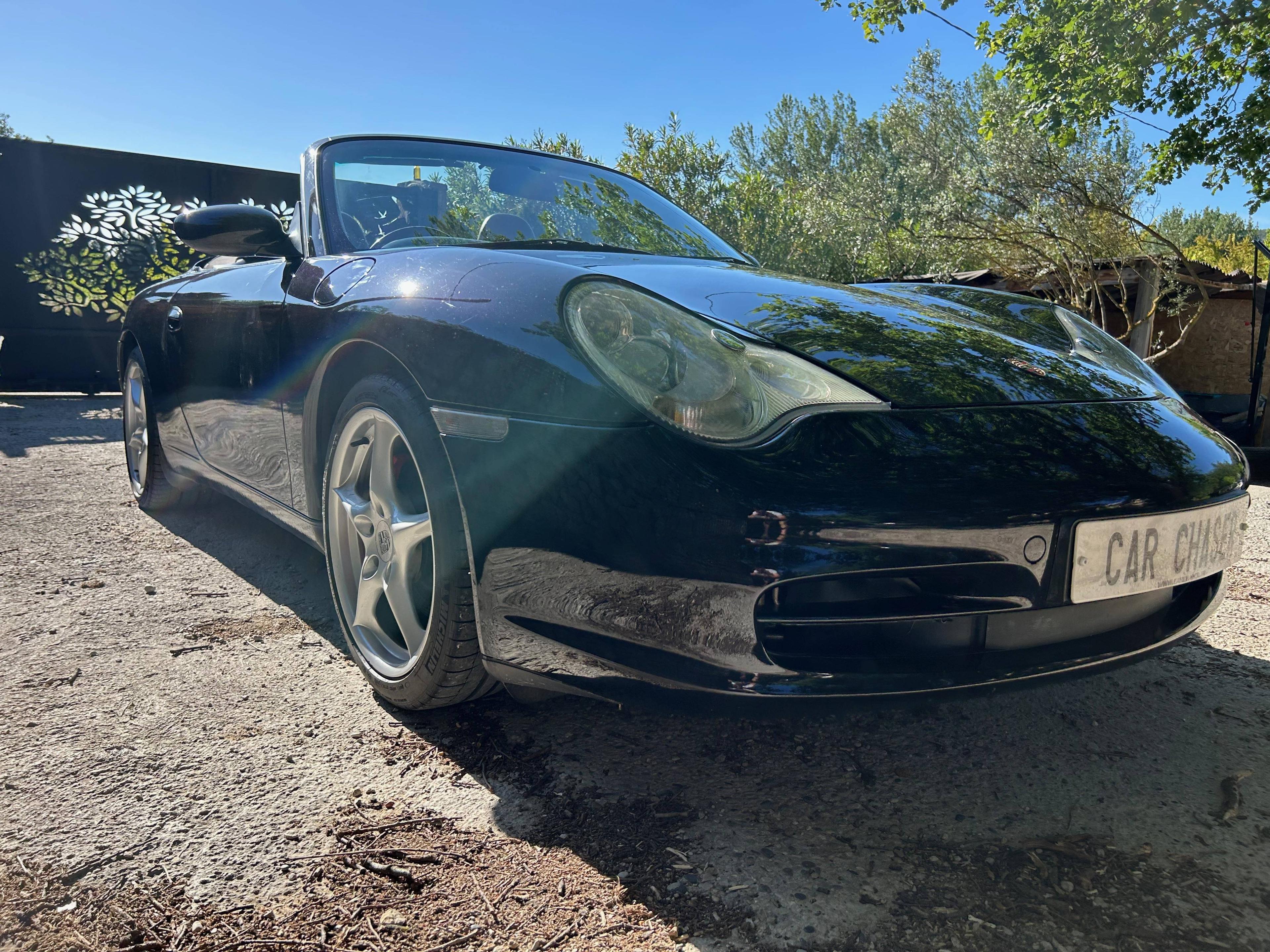 PORSCHE 911