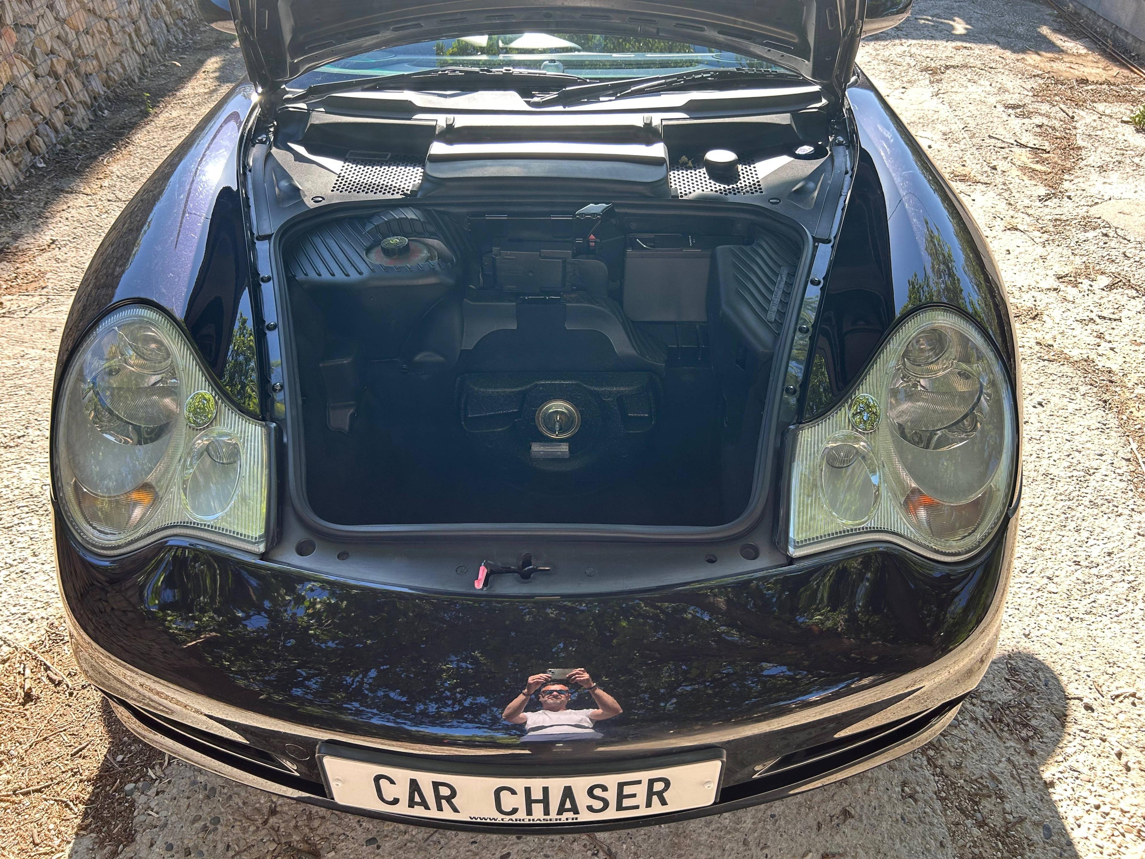 PORSCHE 911