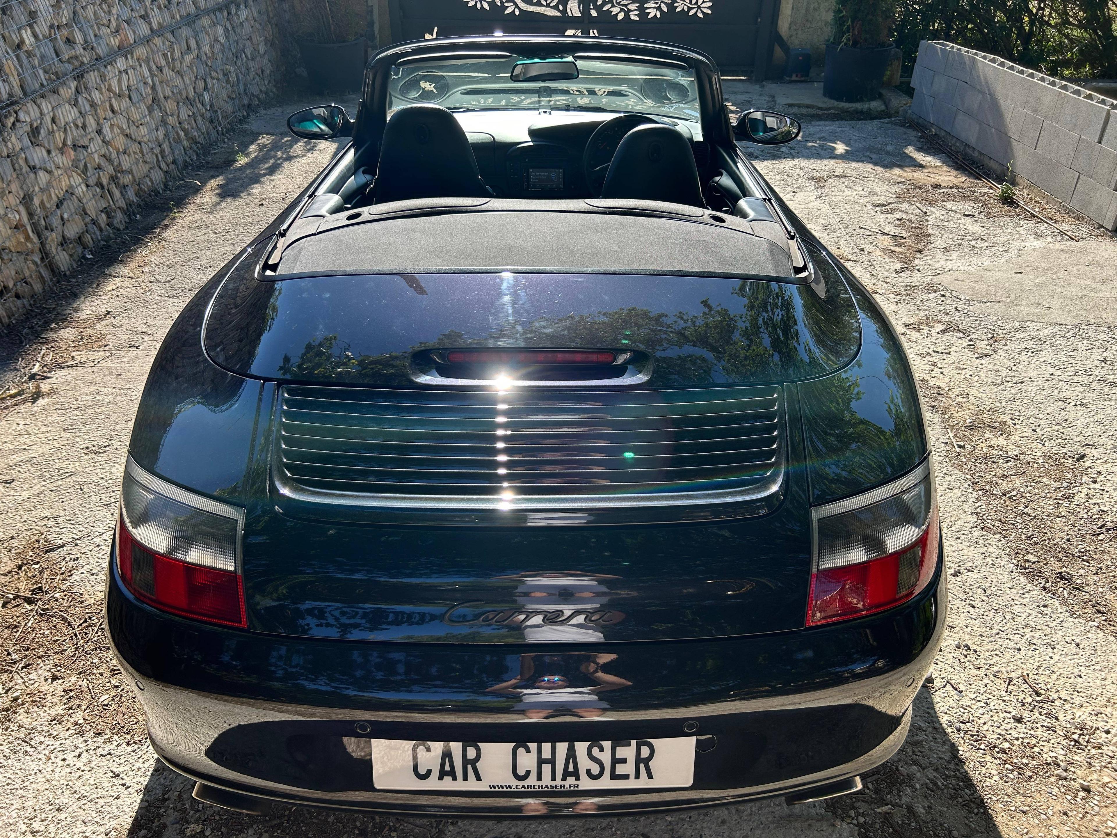 PORSCHE 911