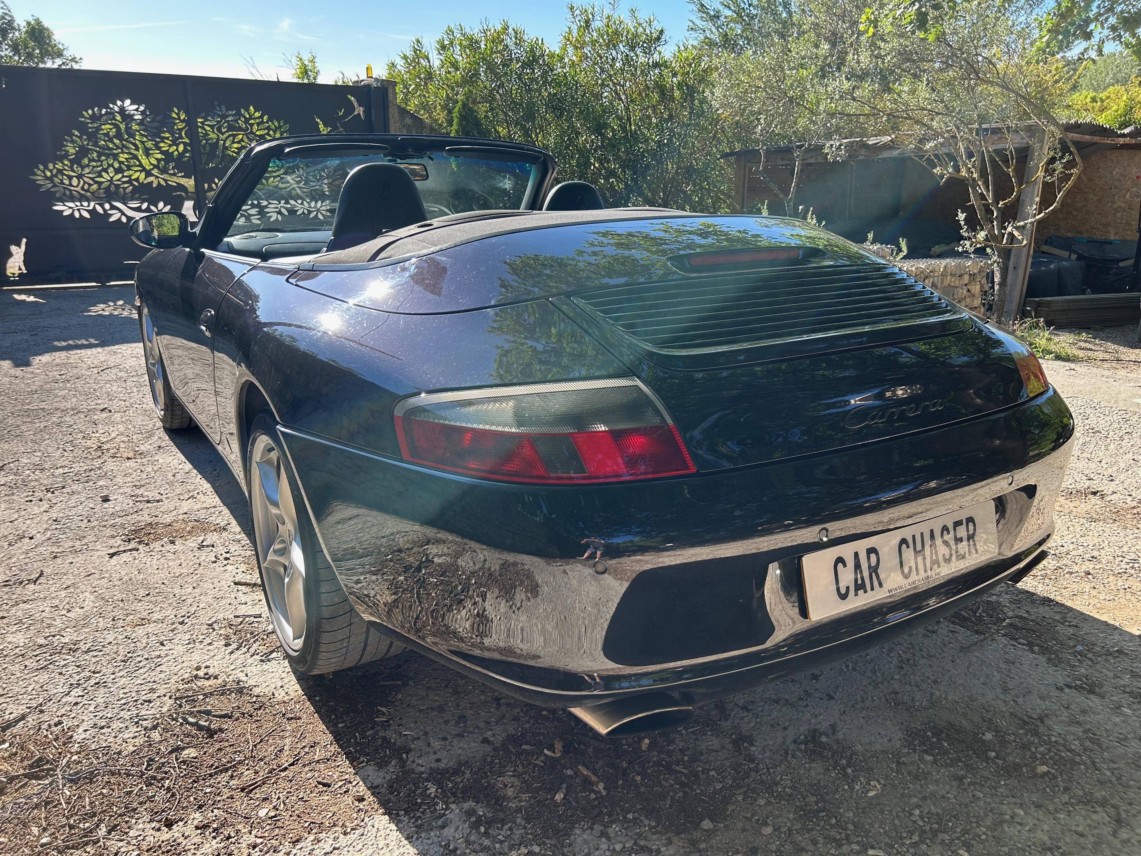 PORSCHE 911