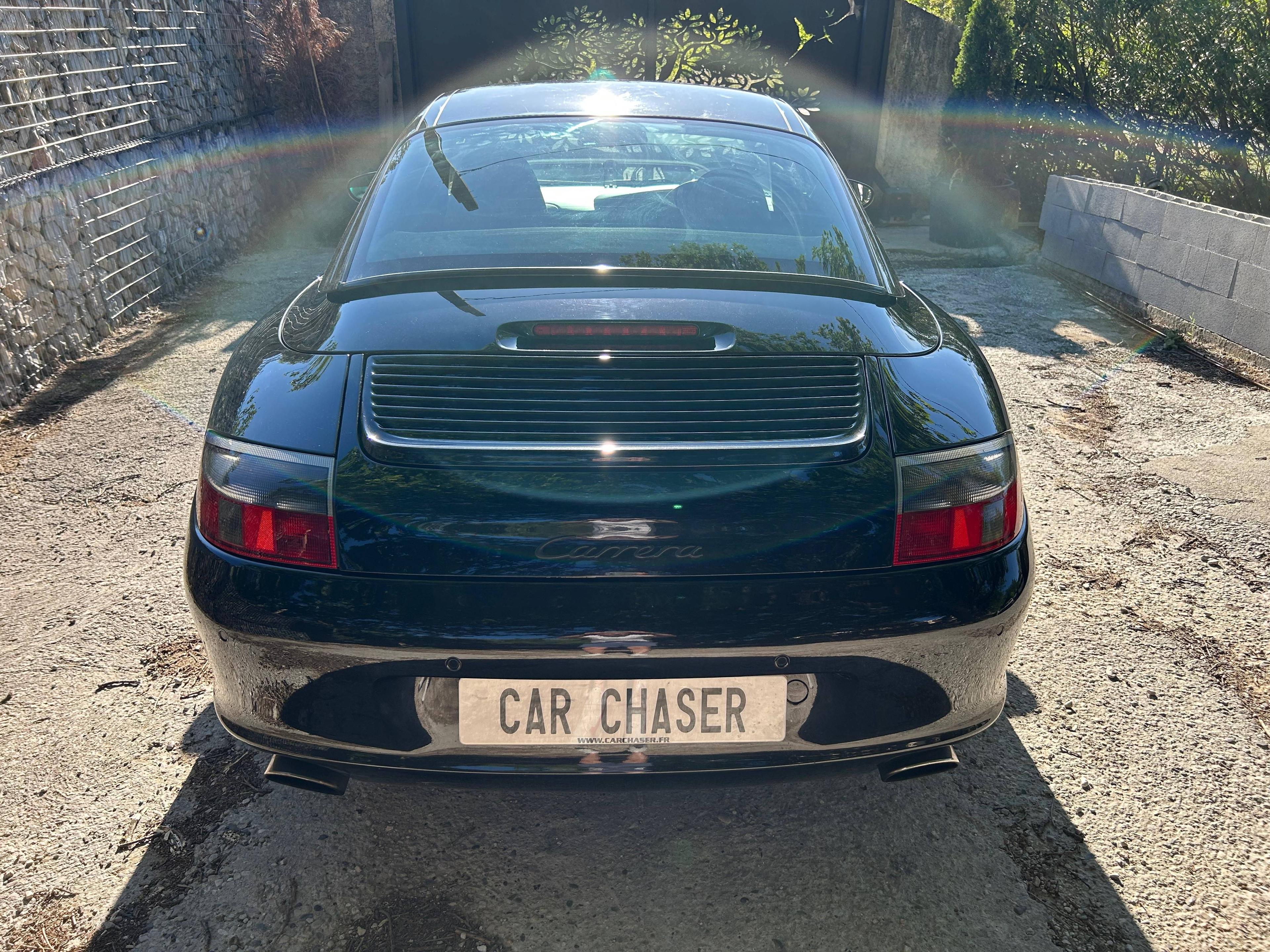 PORSCHE 911