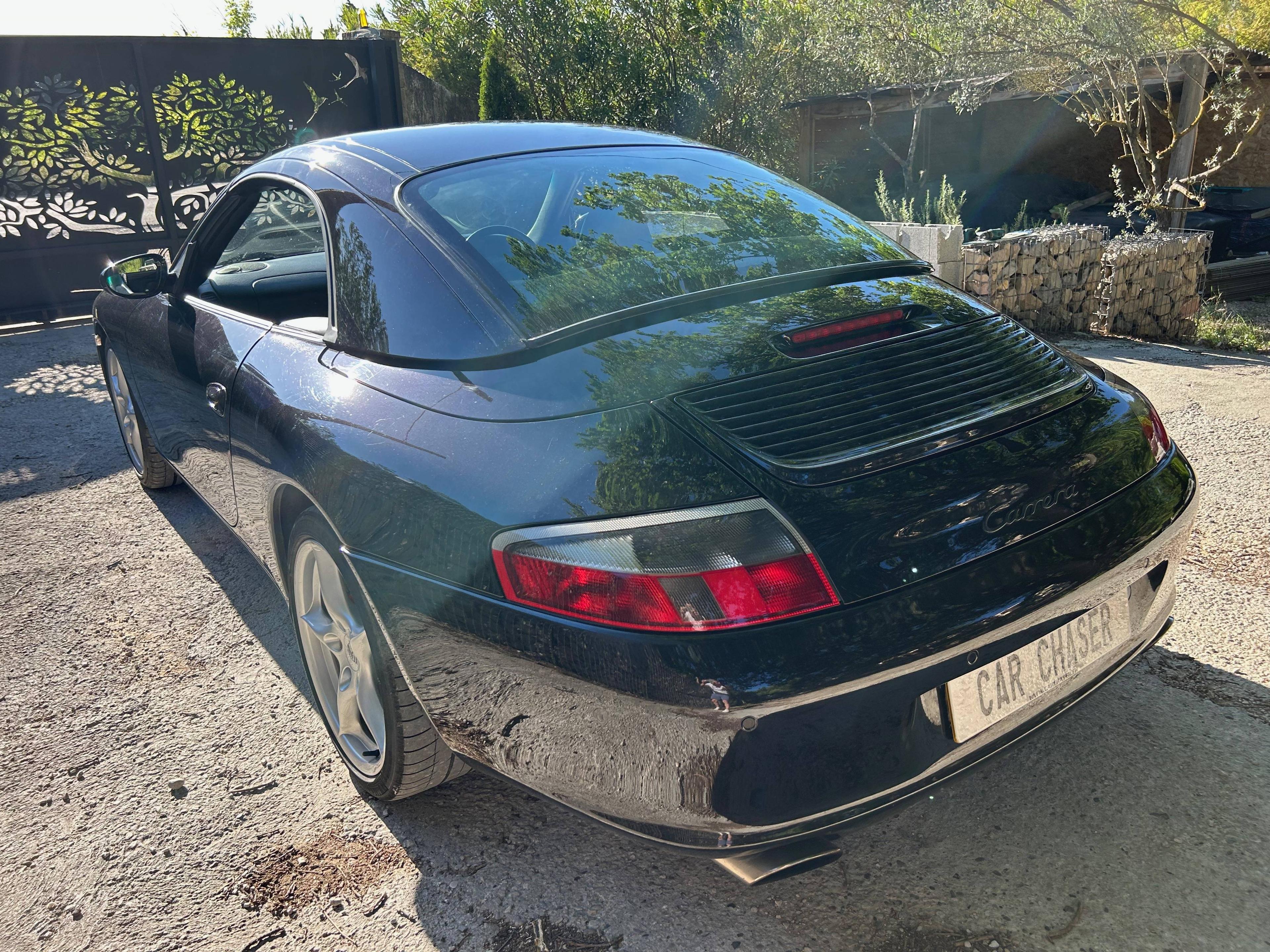 PORSCHE 911