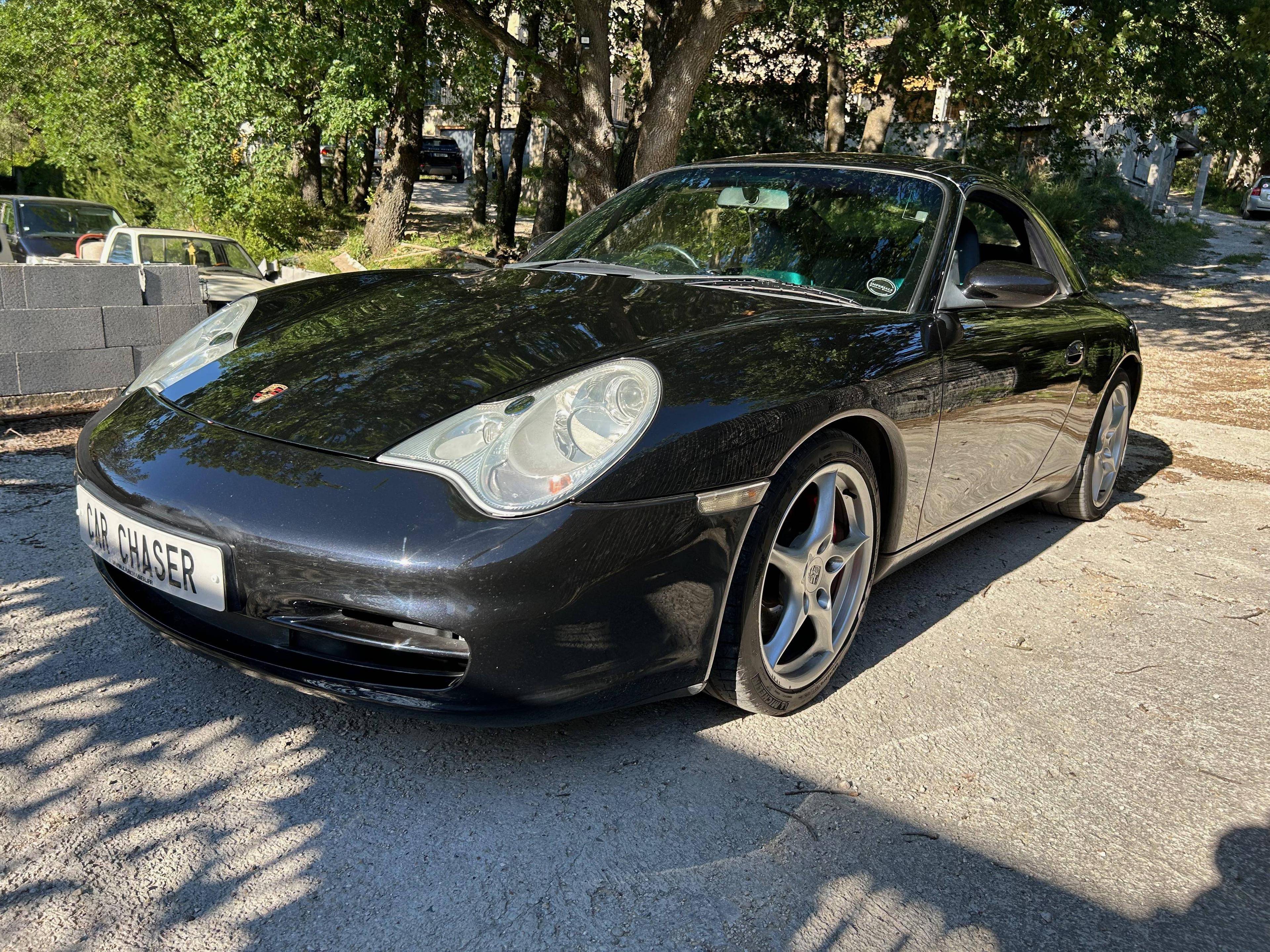 PORSCHE 911